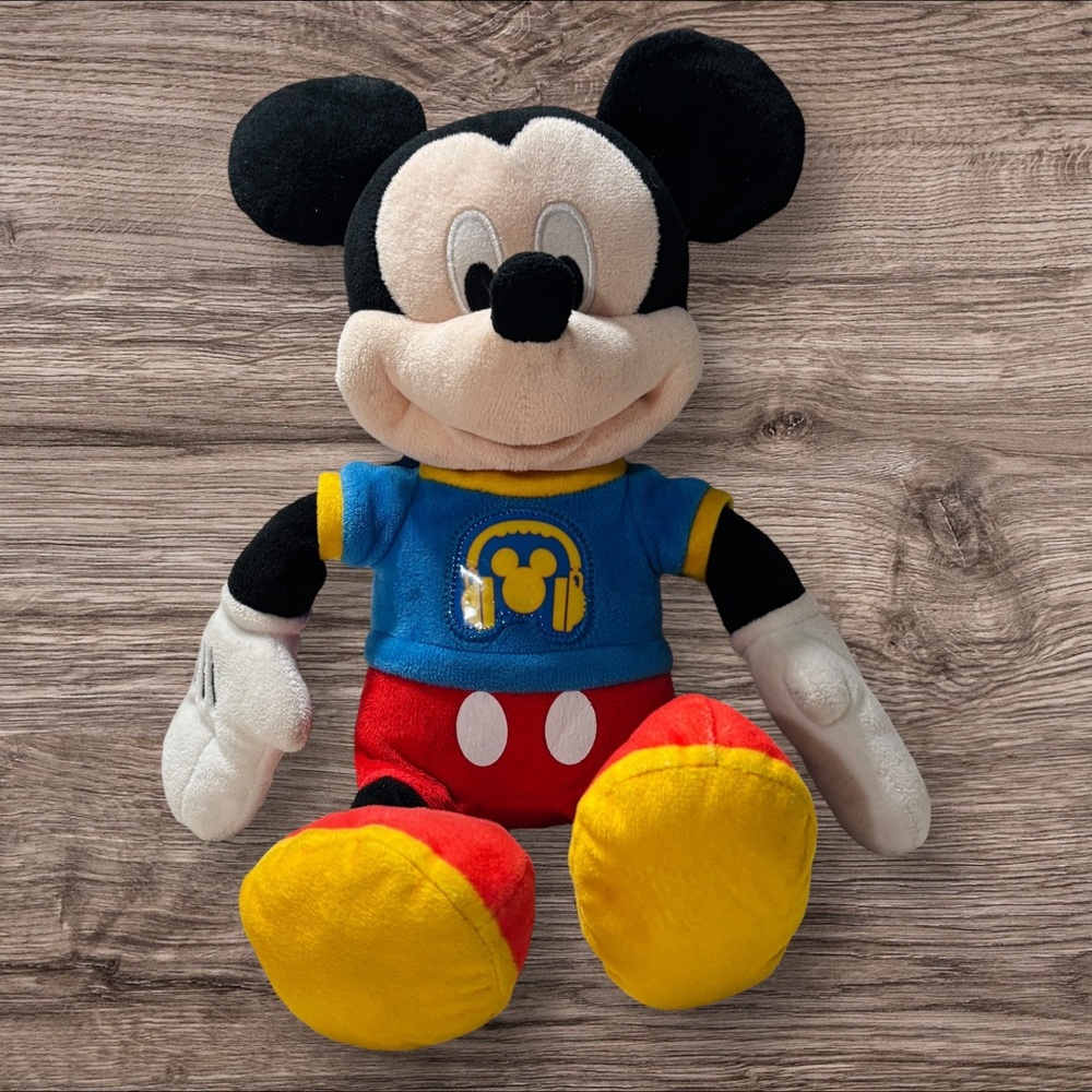 Disney Mickey Mouse Singing Plush Toy